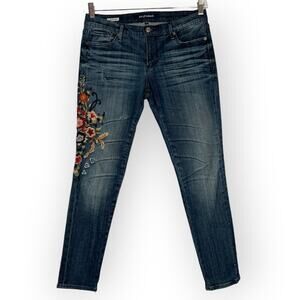Driftwood Floral Embroidered Marilyn Skinny Jeans SIZE 28 Blue Distressed